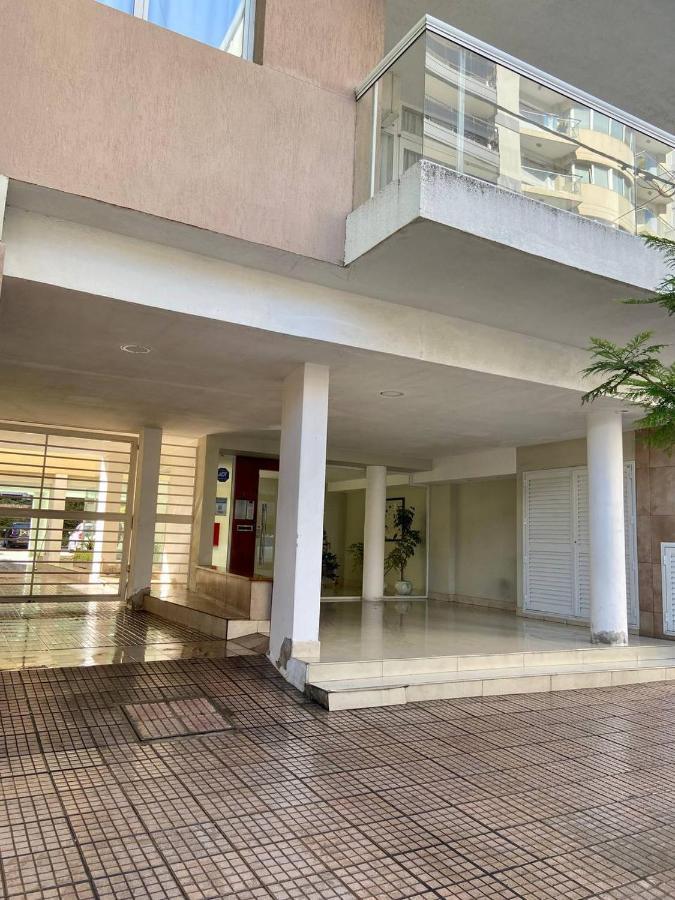 Departamentos De Categoria, Santa Fe Y Alberti 马德普拉塔 外观 照片